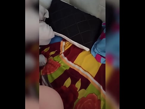 ❤️ Ҳамҳуҷраи ман дар хона танҳо мемонад, зеро шавҳараш ба рухсатӣ меравад ва ман аз фурсат истифода бурда, ӯро сиҳат мекунам ва харашро аз шир пур мекунам ❤❌ Порно босифат дар мо tg.banglablog.top
